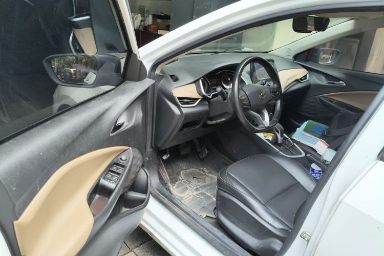 Used Chevrolet Cavalier 2020 Redline 325T Automatic Xinyao Edition China VI Standard Driver Seat