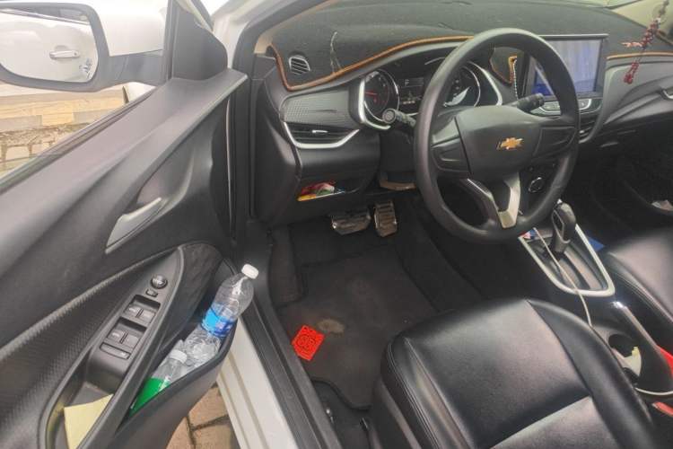 Used Chevrolet Cavalier 2020 325T Automatic Enjoyment Edition Driver Seat