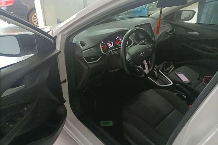 Used Chevrolet Cavalier 2020 Redline 325T Automatic Xinshang Edition China VI Standard Driver Seat