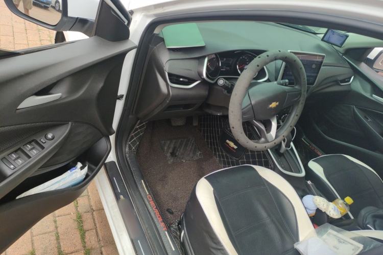 Used Chevrolet Cavalier 2020 325T Automatic Enjoyment Edition Driver Seat