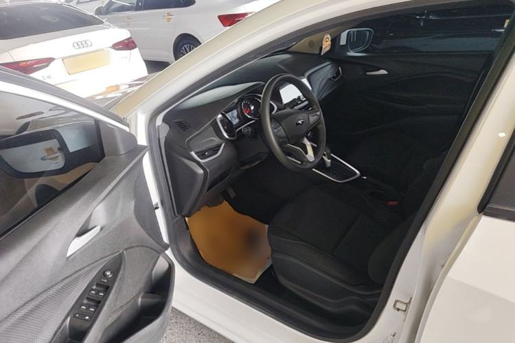 Used Chevrolet Cavalier 2020 325T Automatic Enjoyment Edition Driver Seat