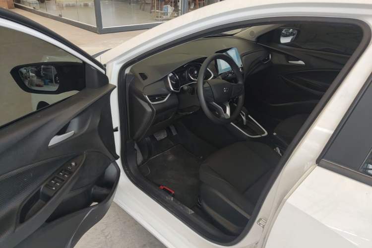 Used Chevrolet Cavalier 2020 Redline 325T Automatic Xinshang Edition Driver Seat