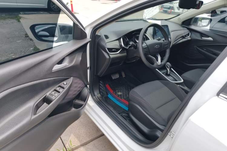 Used Chevrolet Cavalier 2020 Redline 325T Automatic Xinshang Edition China VI Standard Driver Seat