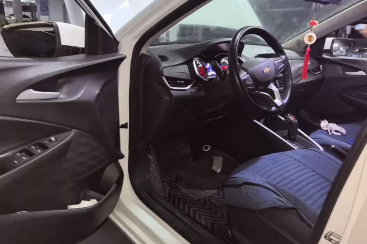 Used Chevrolet Cavalier 2020 325T Automatic Enjoyment Edition Driver Seat