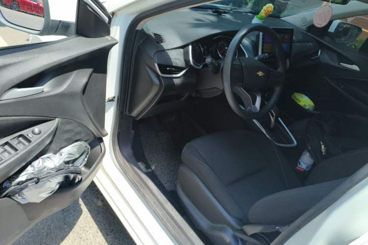 Used Chevrolet Cavalier 2020 325T Automatic Enjoyment Edition Driver Seat