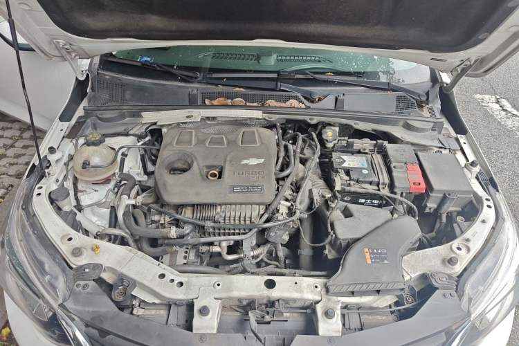 Used Chevrolet Cavalier 2020 325T Automatic Enjoyment Edition Engine Bay