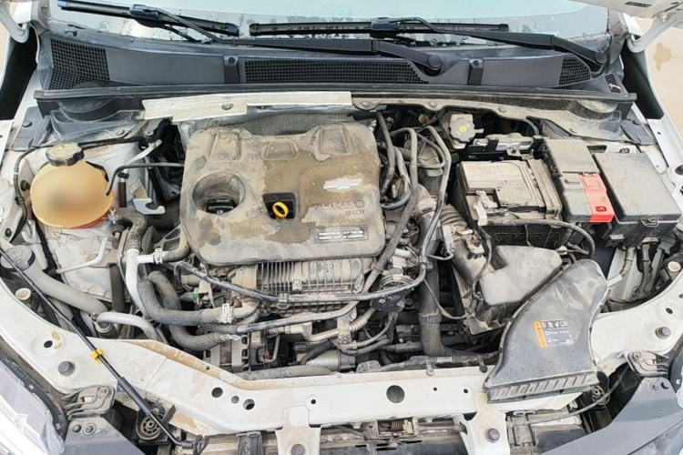 Used Chevrolet Cavalier 2020 Redline 325T Automatic Xinshang Edition China VI Standard Engine Bay