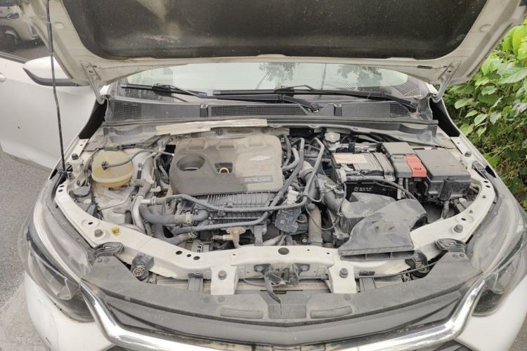Used Chevrolet Cavalier 2020 325T Automatic Enjoyment Edition Engine Bay