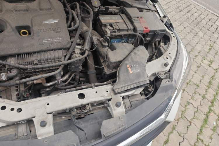Used Chevrolet Cavalier 2020 325T Automatic Enjoyment Edition Engine Bay Left