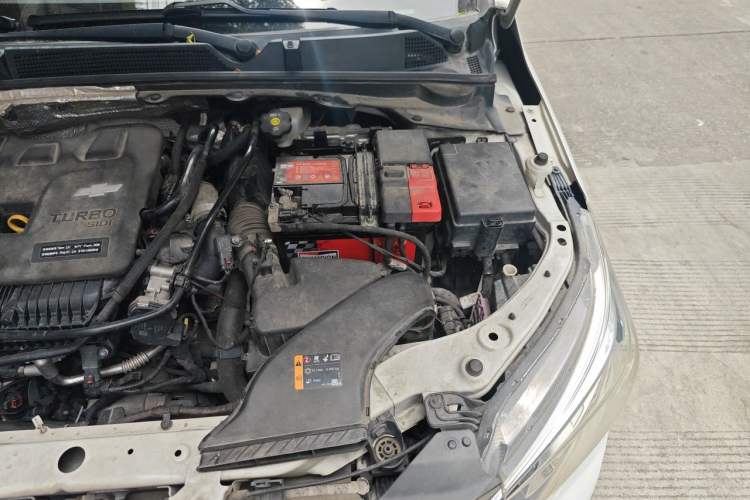 Used Chevrolet Cavalier 2020 325T Automatic Enjoyment Edition Engine Bay Left