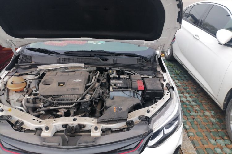 Used Chevrolet Cavalier 2020 Redline 325T Automatic Xinshang Edition Engine Bay Left