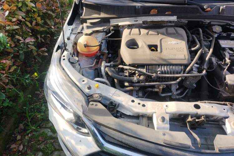 Used Chevrolet Cavalier 2020 325T Automatic Enjoyment Edition Engine Bay Right