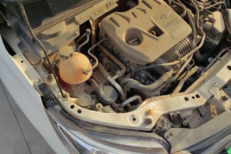 Used Chevrolet Cavalier 2020 325T Automatic Enjoyment Edition Engine Bay Right