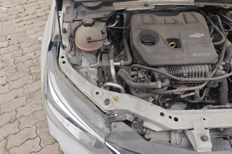 Used Chevrolet Cavalier 2020 325T Automatic Enjoyment Edition Engine Bay Right