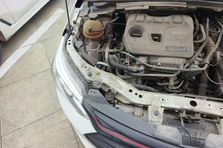 Used Chevrolet Cavalier 2020 Redline 325T Automatic Xinshang Edition Engine Bay Right
