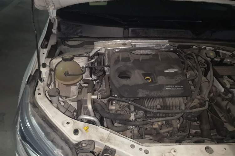 Used Chevrolet Cavalier 2020 Redline 325T Automatic Xinshang Edition Engine Bay Right
