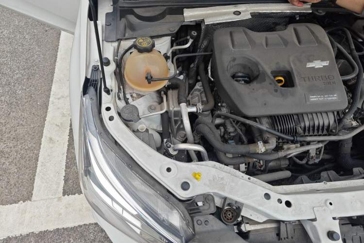 Used Chevrolet Cavalier 2020 325T Automatic Enjoyment Edition Engine Bay Right