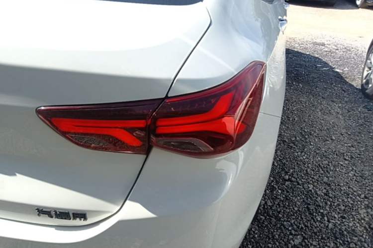 Used Chevrolet Cavalier 2020 Redline 325T Automatic Xinyao Edition China VI Standard Exterior 3