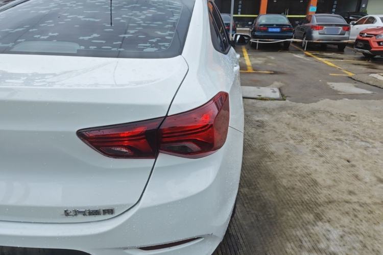 Used Chevrolet Cavalier 2020 325T Automatic Enjoyment Edition Exterior 3