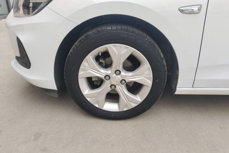 Used Chevrolet Cavalier 2020 325T Automatic Enjoyment Edition Exterior 4