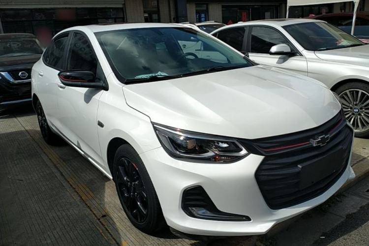 Used Chevrolet Cavalier 2020 Redline 325T Automatic Xinshang Edition Front Right 45 Deg