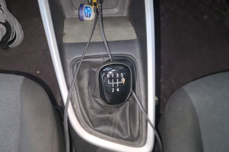 Used Chevrolet Cavalier 2020 320 Manual Enjoyment Edition Gear Lever