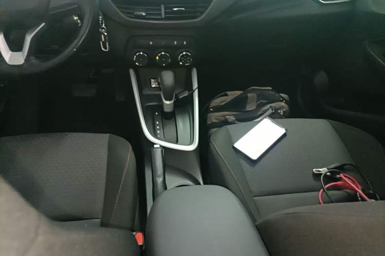 Used Chevrolet Cavalier 2020 Redline 325T Automatic Xinshang Edition China VI Standard Gear Lever