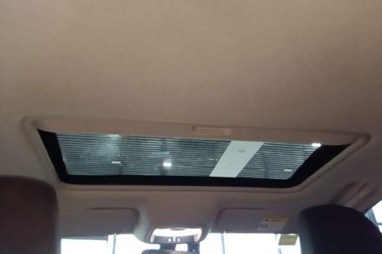 Used Chevrolet Cavalier 2020 Redline 325T Automatic Xinshang Edition Headliner