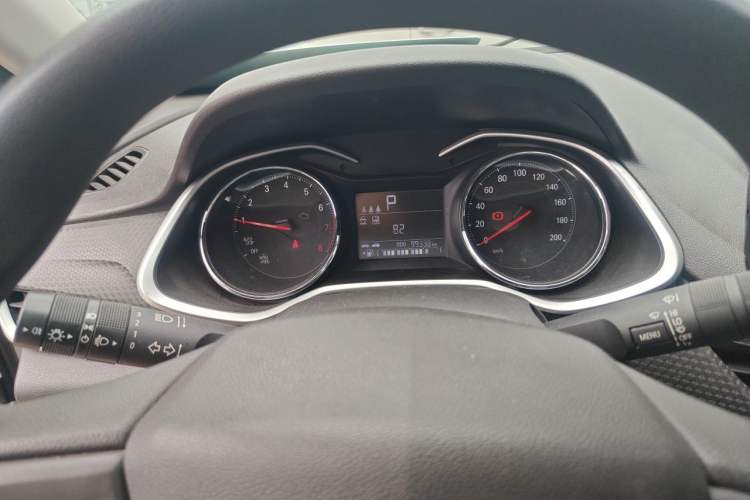 Used Chevrolet Cavalier 2020 325T Automatic Enjoyment Edition Instrument Cluster