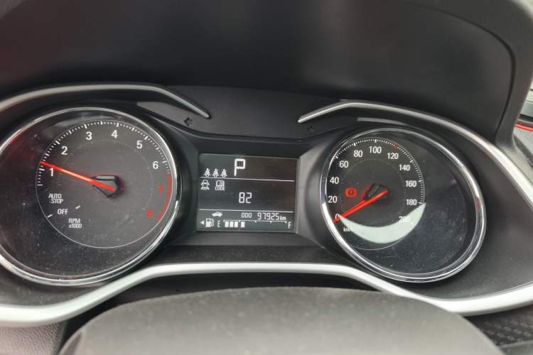Used Chevrolet Cavalier 2020 Redline 325T Automatic Xinshang Edition Instrument Cluster