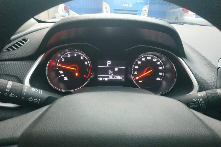 Used Chevrolet Cavalier 2020 325T Automatic Enjoyment Edition Instrument Cluster