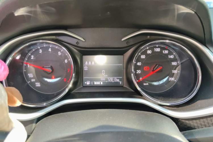 Used Chevrolet Cavalier 2020 325T Automatic Enjoyment Edition Instrument Cluster