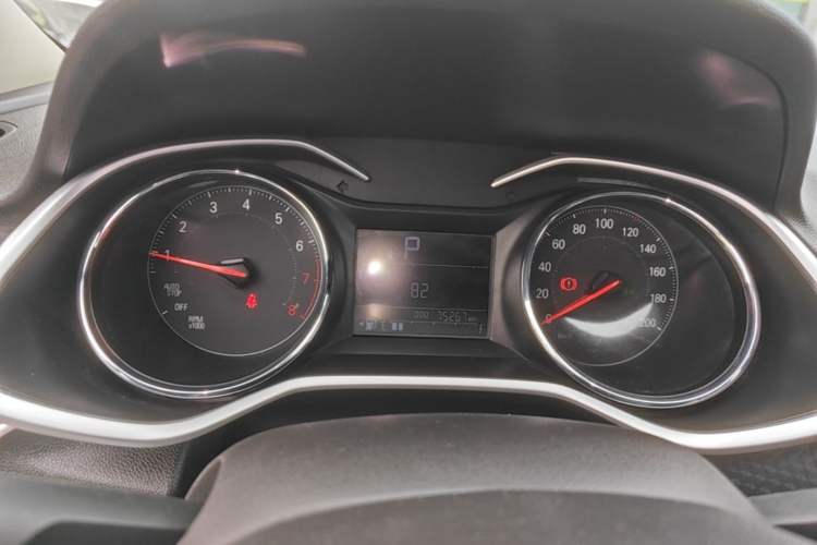 Used Chevrolet Cavalier 2020 325T Automatic Enjoyment Edition Instrument Cluster