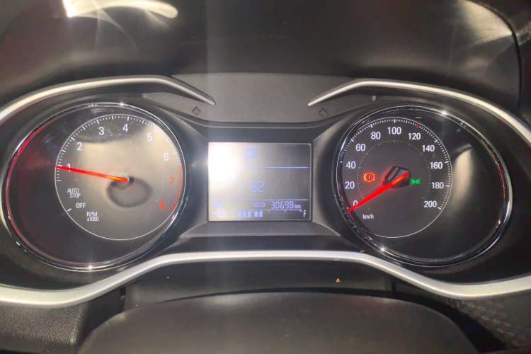 Used Chevrolet Cavalier 2020 Redline 325T Automatic Xinshang Edition Instrument Cluster