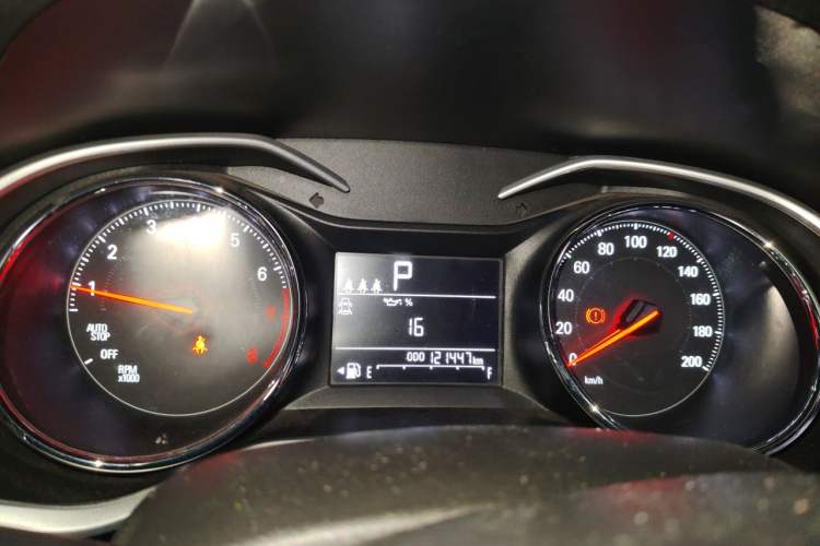 Used Chevrolet Cavalier 2020 325T Automatic Enjoyment Edition Instrument Cluster