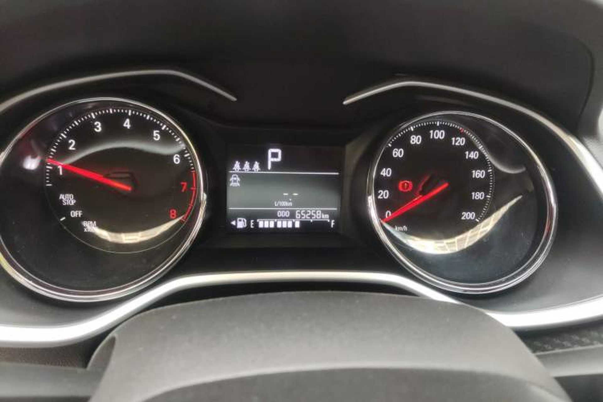 Used Chevrolet Cavalier 2020 325T Automatic Enjoyment Edition Instrument Cluster