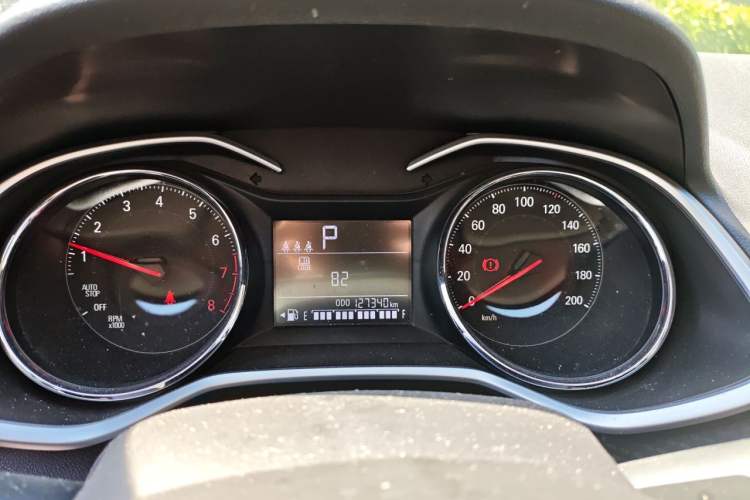 Used Chevrolet Cavalier 2020 325T Automatic Enjoyment Edition Instrument Cluster
