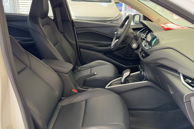 Used Chevrolet Cavalier 2020 325T Automatic Enjoyment Edition Interior 1