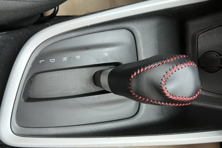 Used Chevrolet Cavalier 2020 325T Automatic Enjoyment Edition Interior 12