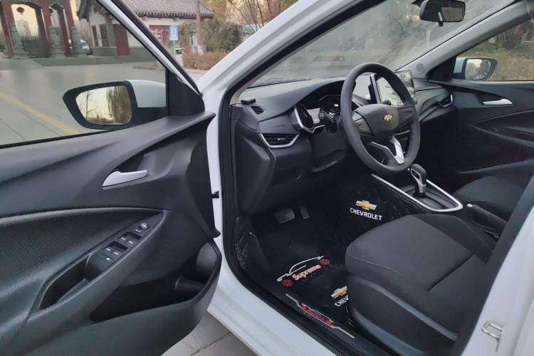 Used Chevrolet Cavalier 2020 325T Automatic Enjoyment Edition Interior 2