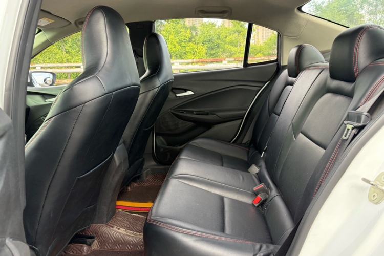 Used Chevrolet Cavalier 2020 325T Automatic Enjoyment Edition Interior 3