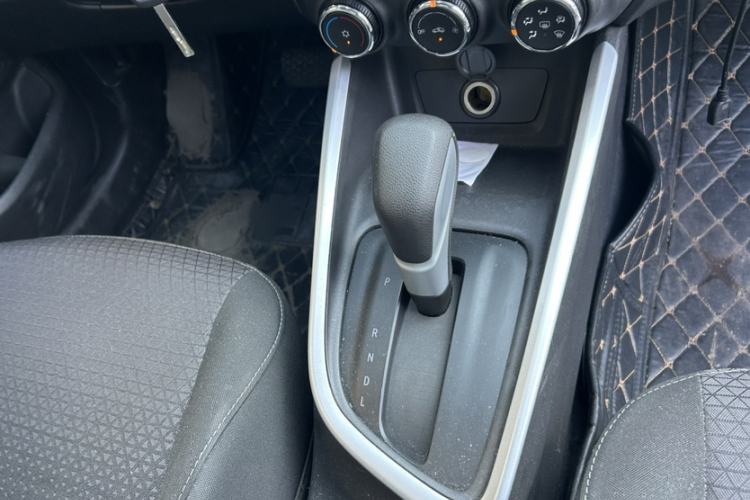 Used Chevrolet Cavalier 2020 325T Automatic Enjoyment Edition Interior 3