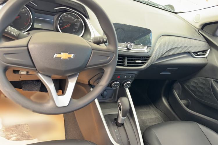 Used Chevrolet Cavalier 2020 325T Automatic Enjoyment Edition Interior 4
