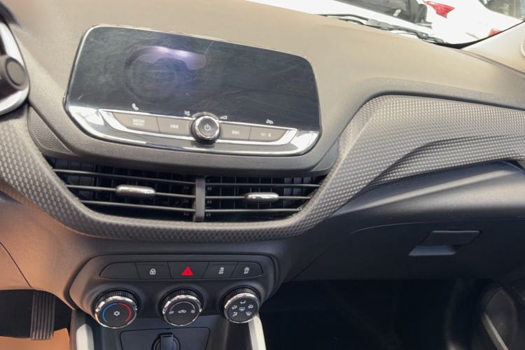 Used Chevrolet Cavalier 2020 325T Automatic Enjoyment Edition Interior 5