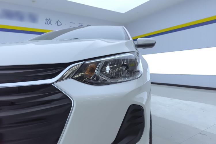 Used Chevrolet Cavalier 2020 325T Automatic Enjoyment Edition Left Front Headlight