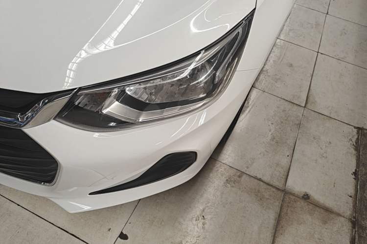 Used Chevrolet Cavalier 2020 325T Automatic Enjoyment Edition Left Front Headlight
