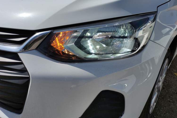 Used Chevrolet Cavalier 2020 320 Manual Enjoyment Edition Left Front Headlight