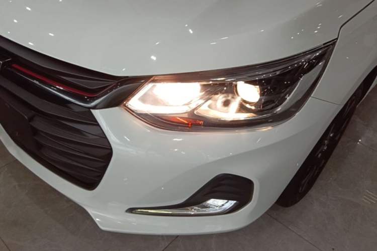 Used Chevrolet Cavalier 2020 Redline 325T Automatic Xinshang Edition Left Front Headlight