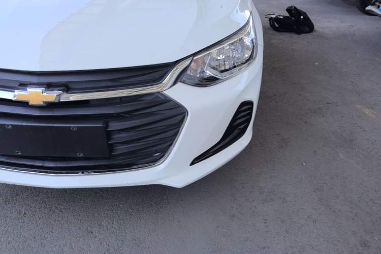Used Chevrolet Cavalier 2020 325T Automatic Enjoyment Edition Left Front Headlight