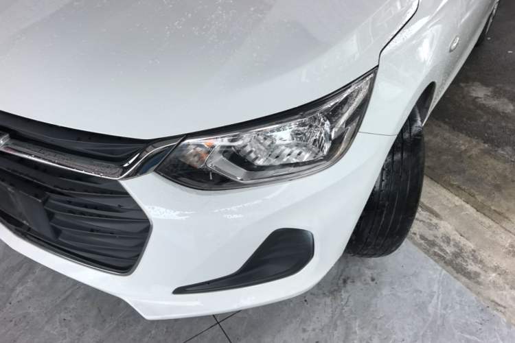 Used Chevrolet Cavalier 2020 325T Automatic Enjoyment Edition Left Front Headlight
